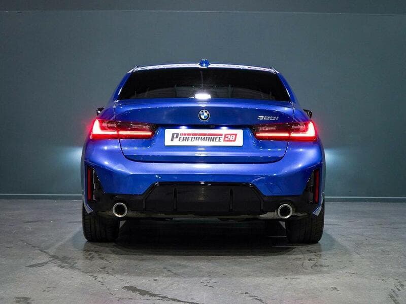 2023 BMW 3 Series - Thumbnail 5