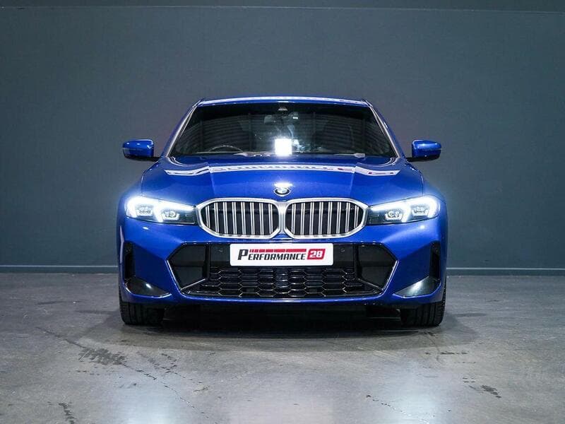 2023 BMW 3 Series - Thumbnail 11