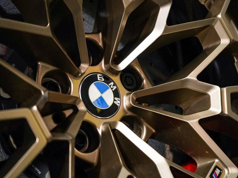 2026 BMW M2 - Thumbnail 28