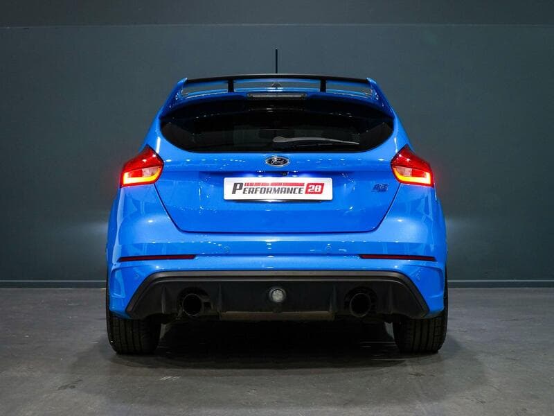 2017 Ford Focus - Thumbnail 4