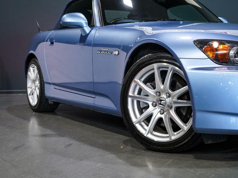 2004 Honda S2000 - Thumbnail 11
