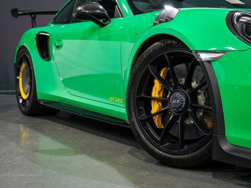 2016 Porsche 911 - Thumbnail 6