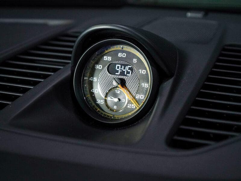 2016 Porsche 911 - Thumbnail 38