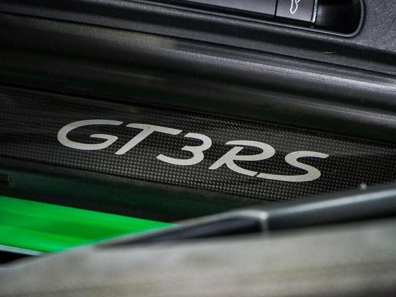2016 Porsche 911 - Thumbnail 18
