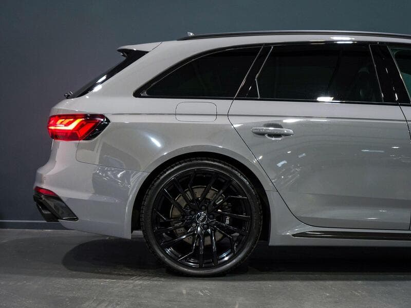 2020 Audi RS4 Avant - Thumbnail 37