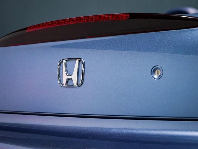 2004 Honda S2000 - Thumbnail 50